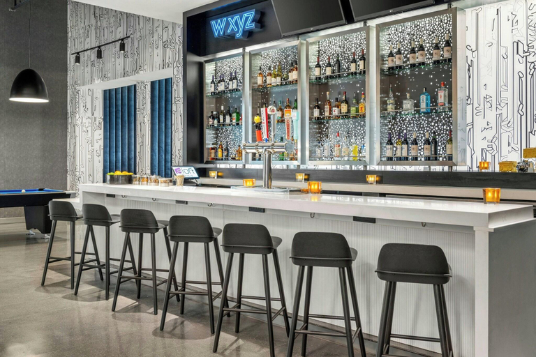 Food & Drinks 5, Aloft by Marriott Chicago Schaumburg, Cook