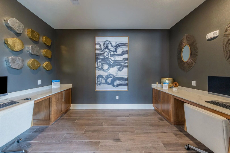 Business center, Landing Chic 1BD in Medical Center, Bexar