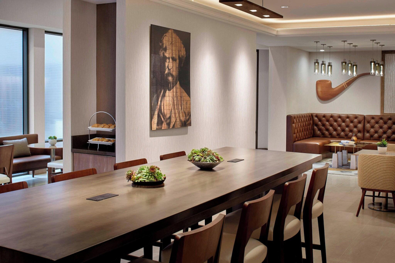 Public Area 3, Marriott Hartford/Windsor Airport, Hartford