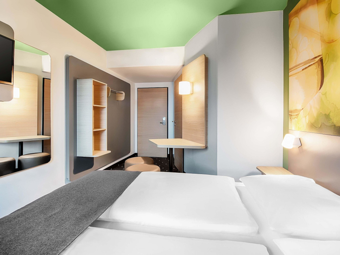 Bedroom 5, B&B Hotel Baden-Airpark, Rastatt