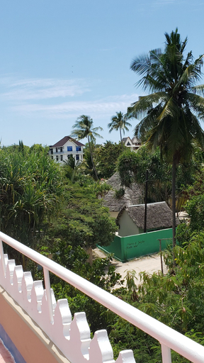 Property grounds, Laguna Palace Zanzibar, Kati