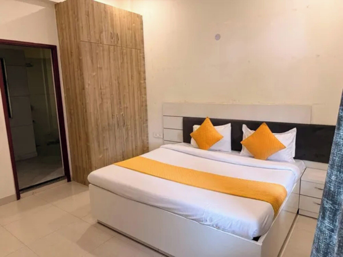 Room 4, Fabhotel Aravali Residency, Gurgaon
