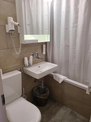 Bathroom 3, Residence Hotel & Apartments, Interlaken