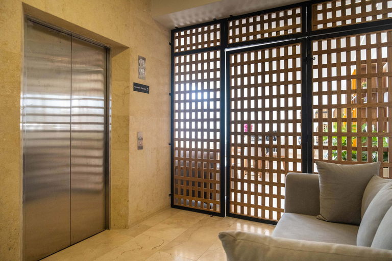 Room 3, w Sophisticated Loft in the Heart of Bocagrande, Cartagena de Indias