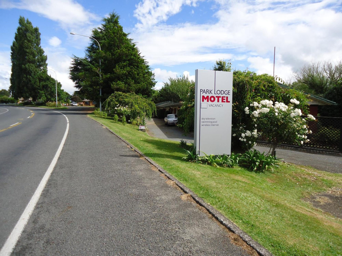 Others 5, Park Lodge Motel, Waipa