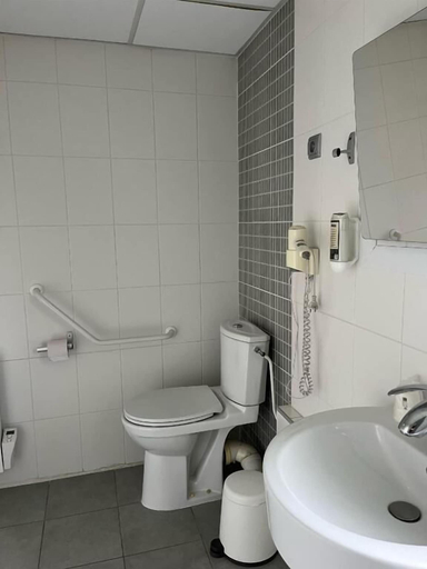 Bathroom 5, Parc Hotel, Pas-de-Calais