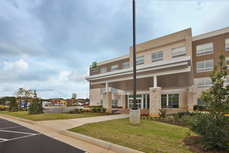 Exterior & Views 5, Holiday Inn Express & Suites SOUTH HILL, Mecklenburg