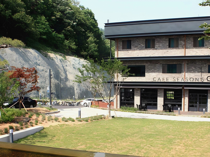 Exterior & Views 2, Hotel Everrich, Ganghwa