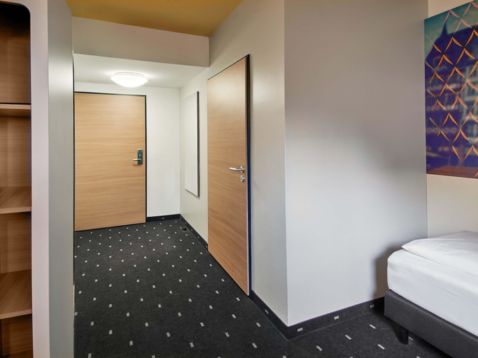 Bedroom 4, B&B Hotel Frankfurt-Nord, Frankfurt am Main