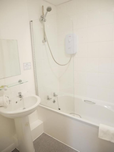 Bathroom, Nordic Suites, Cumbria