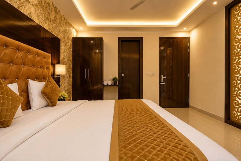 Room 5, Hotel Iconic Suite near Delhi Airport, Delhi