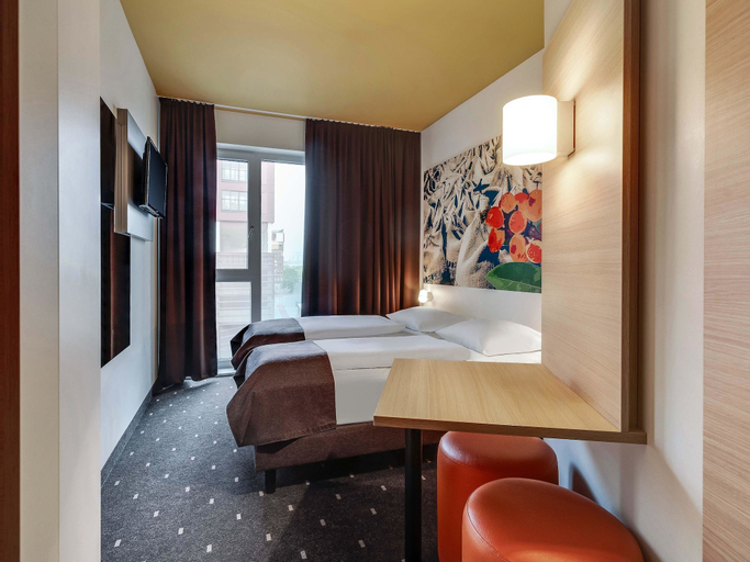 Bedroom 3, B&B Hotel Bremen-Überseestadt, Bremen