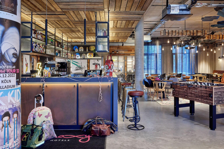 Food & Drinks 5, Moxy Cologne Muelheim, Köln