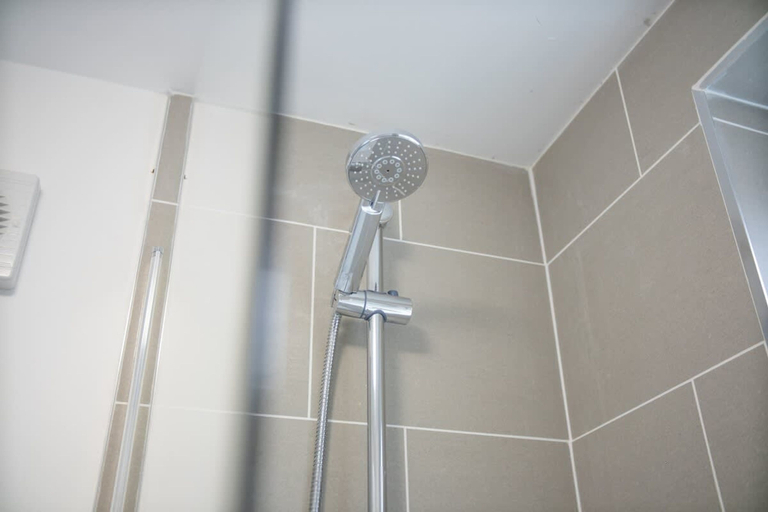 Room 4, Comfortable three Bedroom Family Apartment, Sunderland