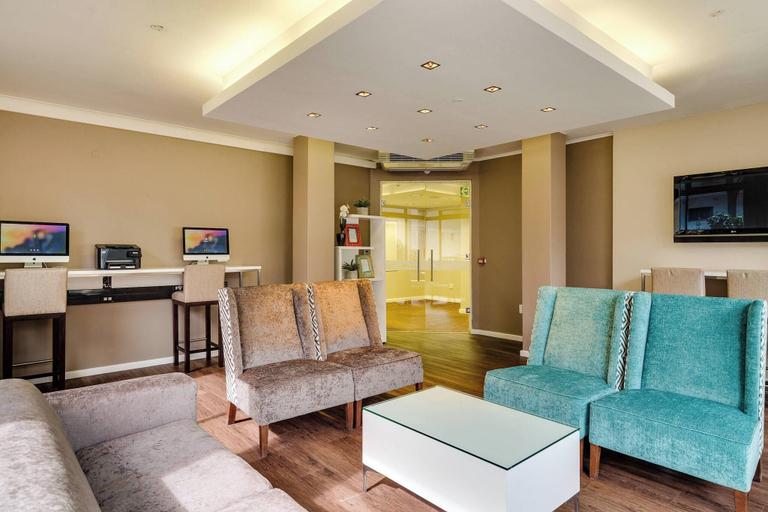 Public Area 3, Protea Hotel by Marriott Cape Town Waterfront Breakwater Lodge, City of Cape Town