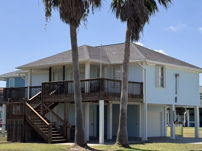 Exterior 4, Summer Wind 2 Bedroom Home, Galveston