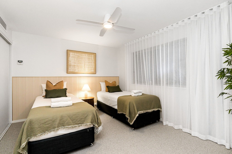 Bedroom 3, Riverside Apartments & Hotel Ballina, Ballina