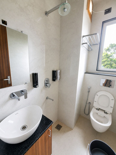 Bathroom 5, SHRI HARIVANSH DHAM, Mathura