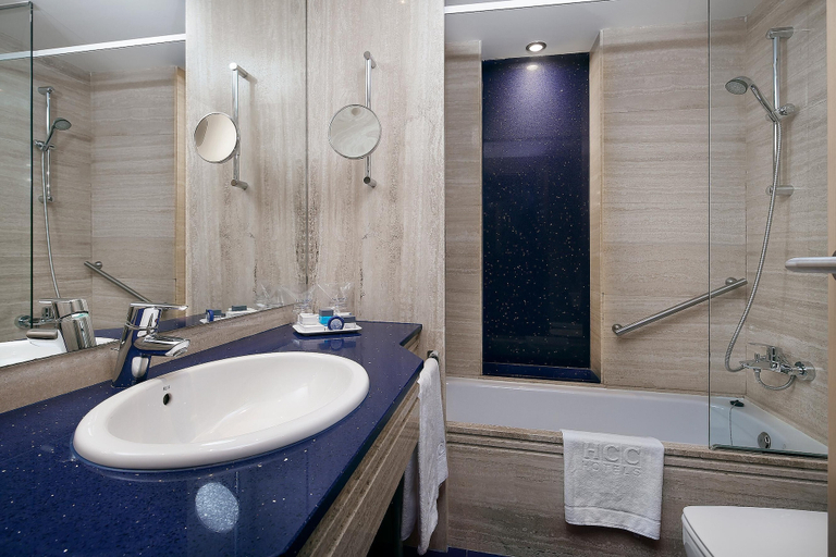 Bathroom 4, HCC St. Moritz, Barcelona
