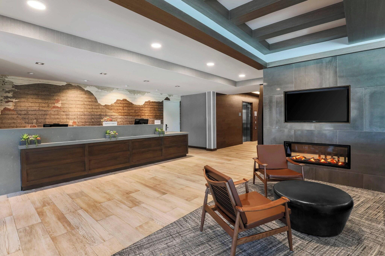 Public Area, SpringHill Suites by Marriott Truckee Lake Tahoe, Nevada