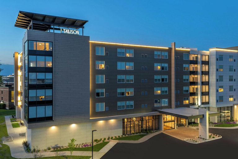 Exterior & Views, The Tallison Hotel, A Tribute Portfolio Hotel, Hamilton