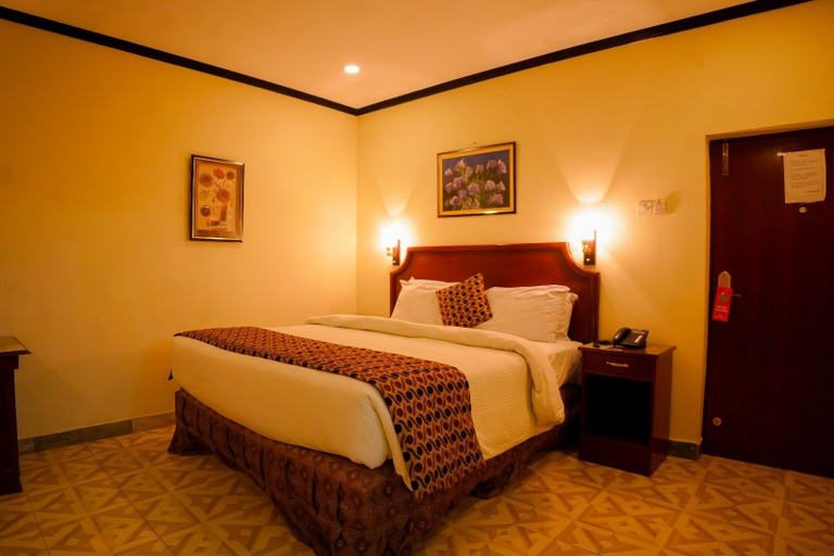 Bedroom 4, Indus Hotel, Hyderabad