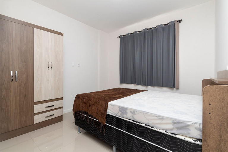 Bedroom 3, Aluguel Apartamento 2 quartos 1 suite Piscina 399, Bombinhas