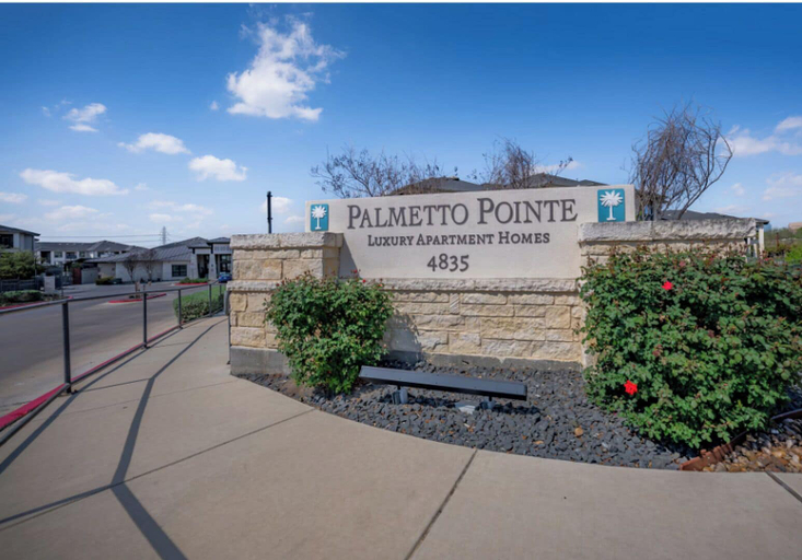 Exterior 2, Landing Chic 1BD in Medical Center, Bexar