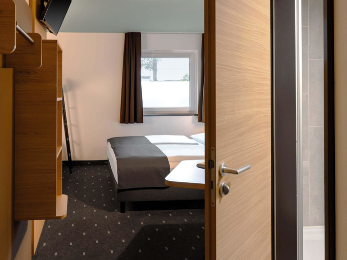 Bedroom 4, B&B HOTEL Koblenz-City, Koblenz