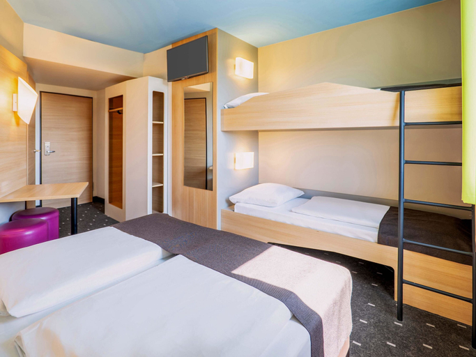 Bedroom 4, B&B Hotel Karlsruhe, Karlsruhe
