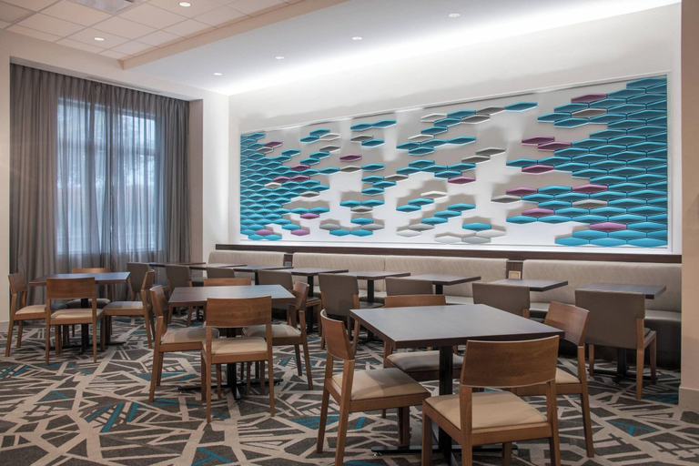 Food & Drinks 5, Fairfield by Marriott Inn & Suites Dayton Downtown, Montgomery