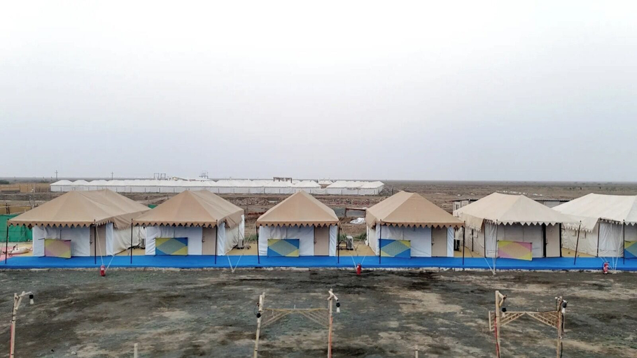 Others 4, DESERT INN CAMP, Kachchh