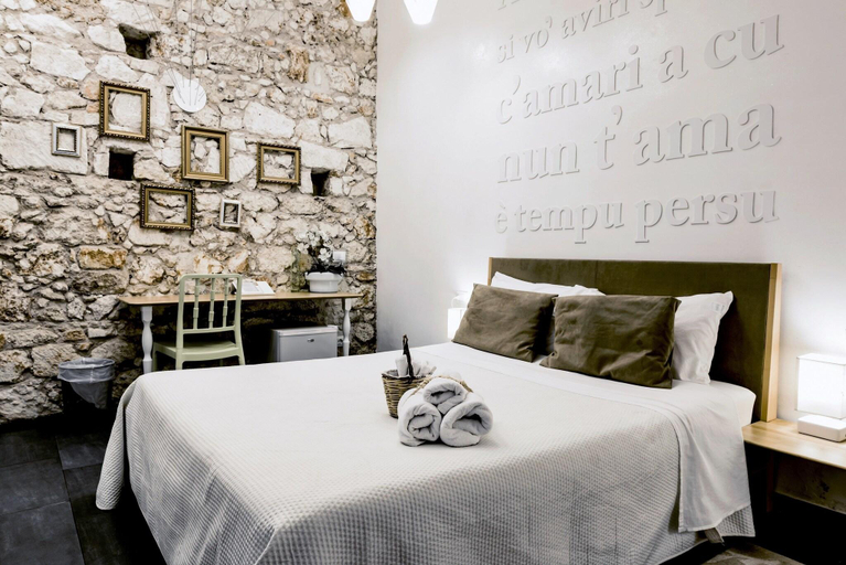 Bedroom 4, B&B Siracusa, Syracuse