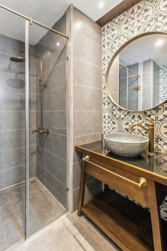 Bathroom 3, Tokyo Boutique Front Beach Hotel, Da Nang