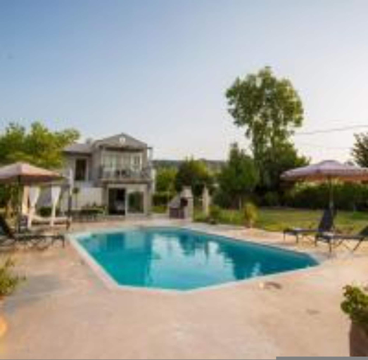 Room 5, Villa Fivos With Private Pool by Lefkadastay, Ionian Islands