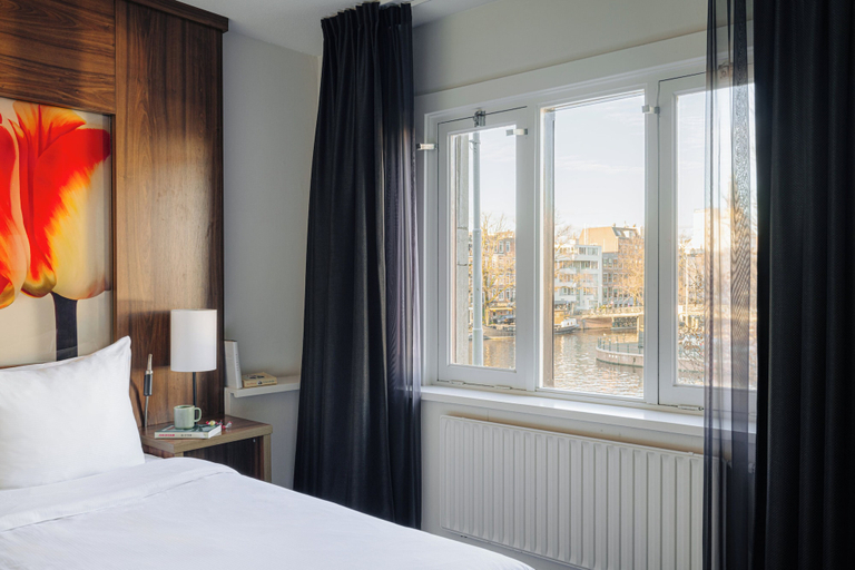 Bedroom 2, Leonardo Eden Hotel Amsterdam City Center, Amsterdam