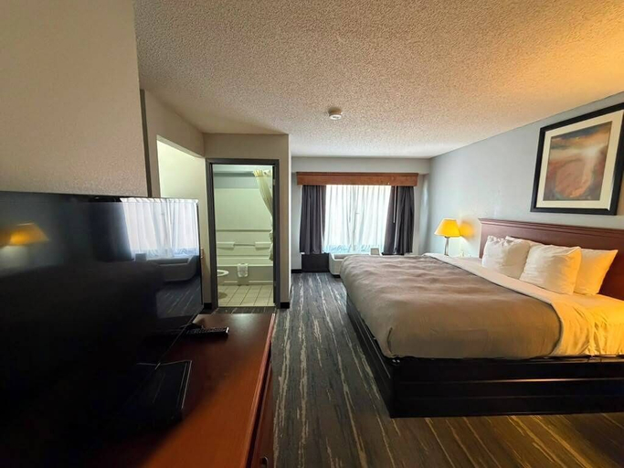 Bedroom 3, Baymont by Wyndham Memphis I-40, Shelby