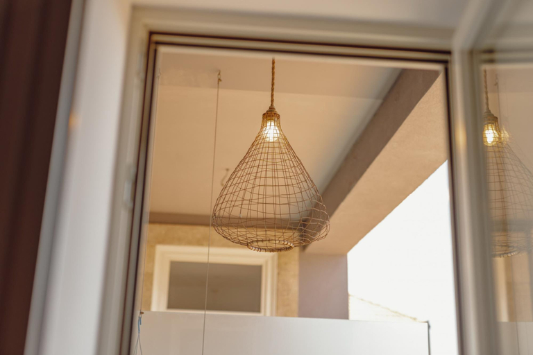 Room 2, Downtown Modern Studio With Terrace by Vacationy, Porto