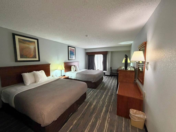 Bedroom 3, Baymont by Wyndham Memphis I-40, Shelby