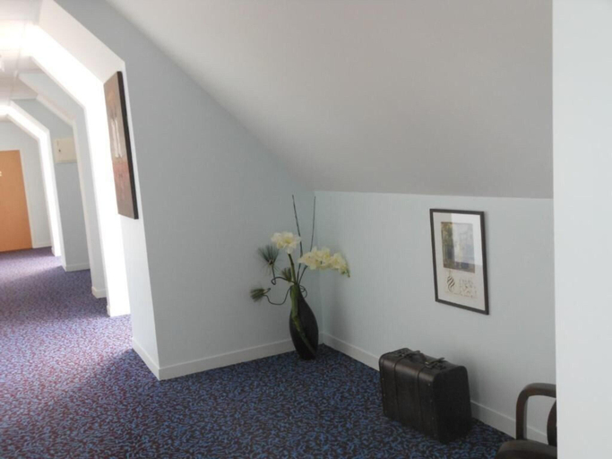 Public Area, Hôtel du Parc, Loiret