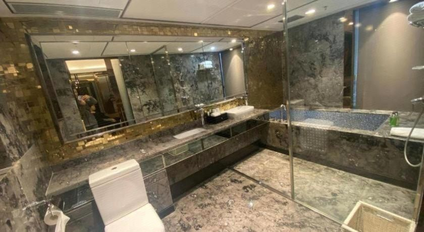 Others 4, Elysion Place Hotel, Hong Kong Island
