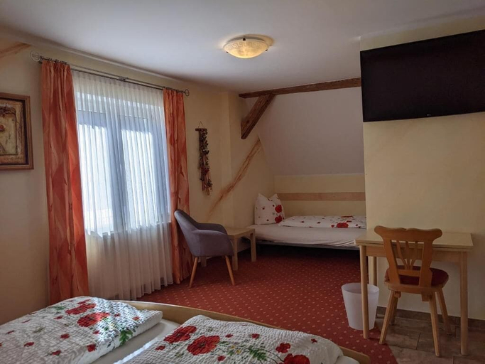 Bedroom 3, Gasthof Adler, Augsburg