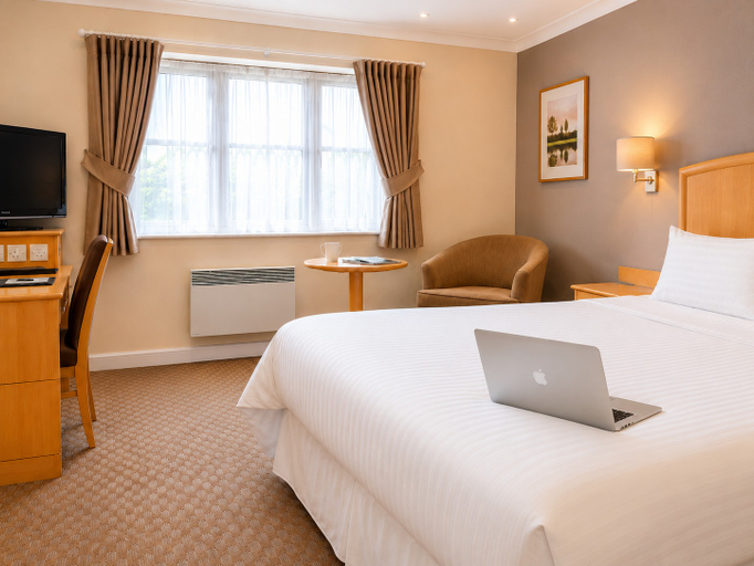 Bedroom 3, The Wiltshire Hotel Golf Leisure Resort, Wiltshire