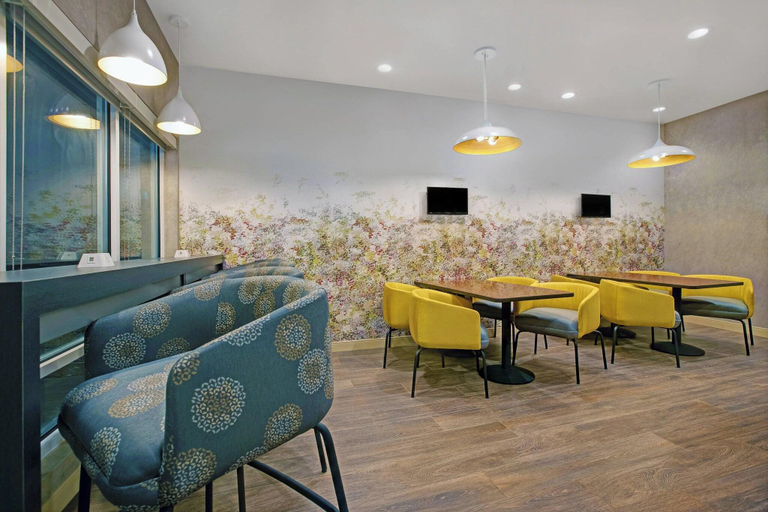 Public Area 3, TownePlace Suites by Marriott Potomac Mills Woodbridge, Prince William