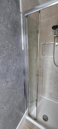 Bathroom 3, Charnwood Guest House, Dorset