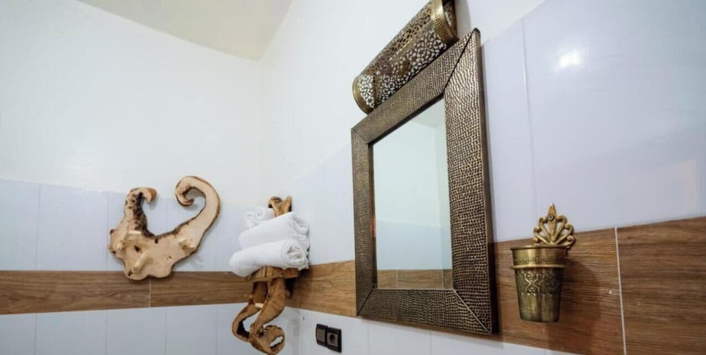 Bathroom 4, Mount Toubkal Lodge, Al Haouz