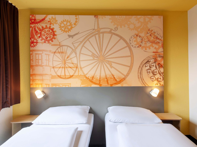 Bedroom 4, B&B Hotel Schweinfurt-Süd, Schweinfurt