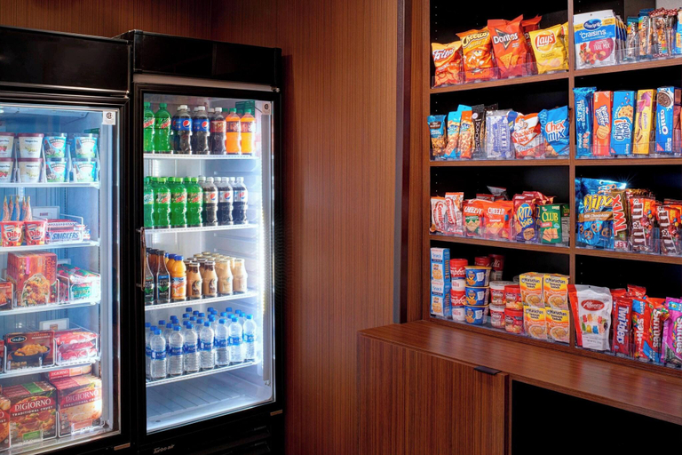 Food & Drinks 5, Fairfield Inn & Suites Ann Arbor Ypsilanti, Washtenaw