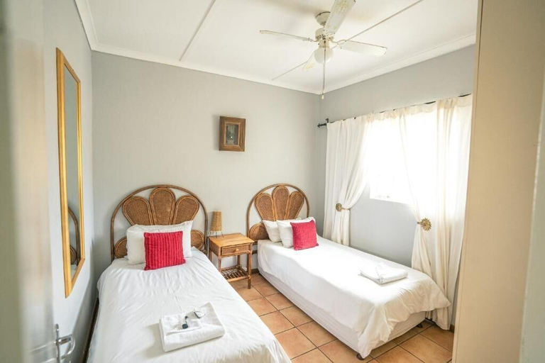 Bedroom 3, Olive Grove Guest Farm, Central Karoo