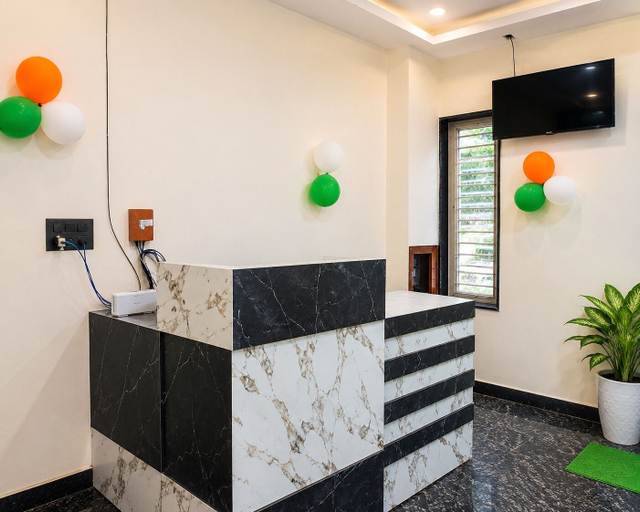 Lobby, SHRI HARIVANSH DHAM, Mathura